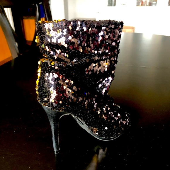 Peep Toe Sequin Ankle Bootie size 10 - Picture 3 of 6